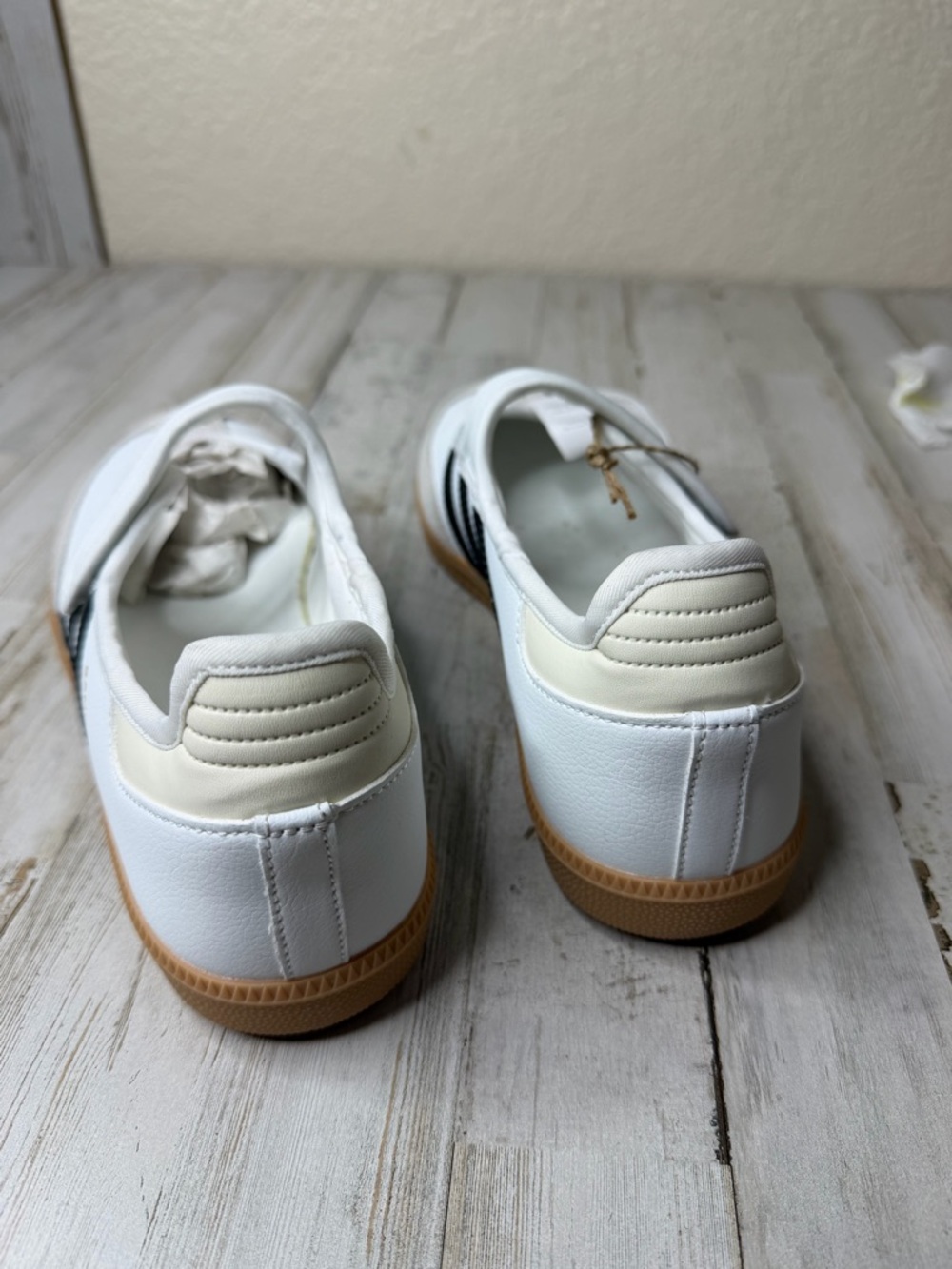 Samba Jane Shoes - Picture 4 of 7